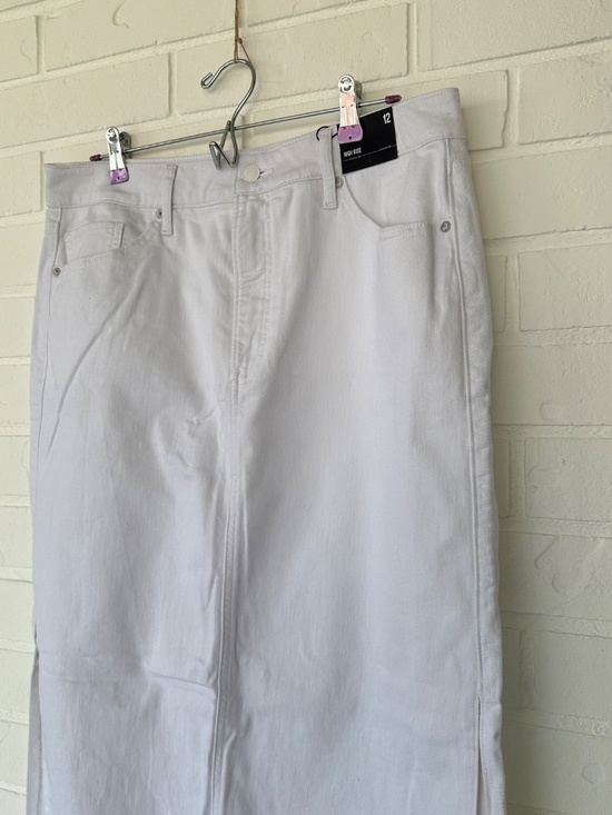 Express White High Rise Midi Jean Skirt Size 12 - Picture 4 of 16